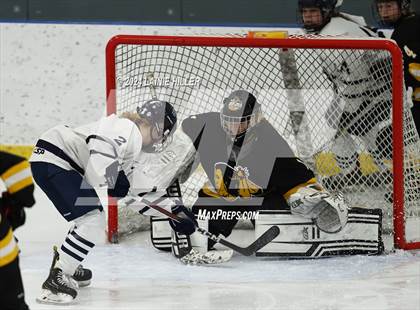 Thumbnail 2 in Warroad @ Bemidji photogallery.