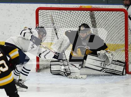 Thumbnail 1 in Warroad @ Bemidji photogallery.
