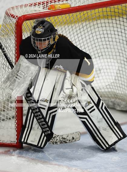 Thumbnail 2 in Warroad @ Bemidji photogallery.