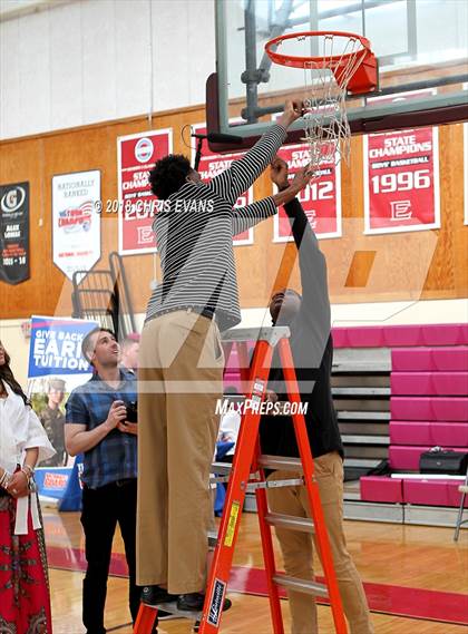 Thumbnail 2 in Memphis East TOC photogallery.