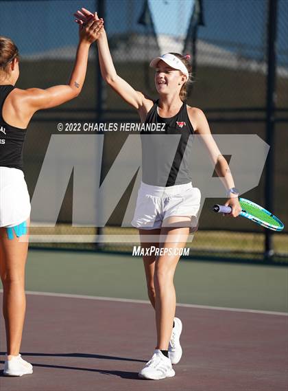 Thumbnail 3 in The Woodlands vs Memorial (UIL Class 6A Team Tennis Semifinal) photogallery.