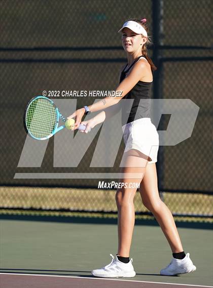 Thumbnail 1 in The Woodlands vs Memorial (UIL Class 6A Team Tennis Semifinal) photogallery.