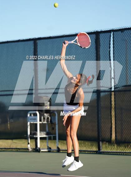 Thumbnail 2 in The Woodlands vs Memorial (UIL Class 6A Team Tennis Semifinal) photogallery.