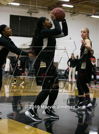 Thumbnail 1 in Oaks Christian @ Calabasas photogallery.