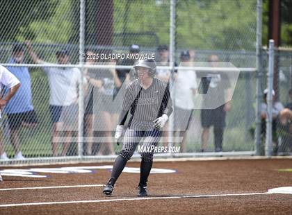 Thumbnail 2 in Guyer vs. Forney (UIL 6A Softball State Semifinals Div II) photogallery.