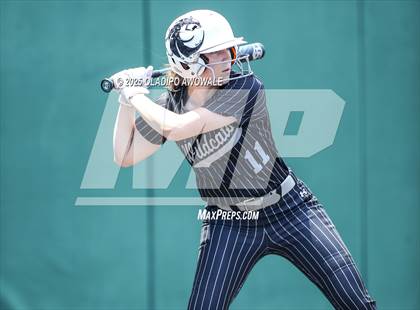 Thumbnail 3 in Guyer vs. Forney (UIL 6A Softball State Semifinals Div II) photogallery.