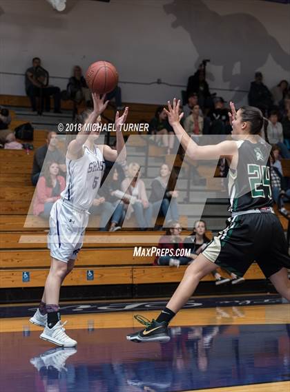 Thumbnail 2 in Red Bluff @ Shasta photogallery.