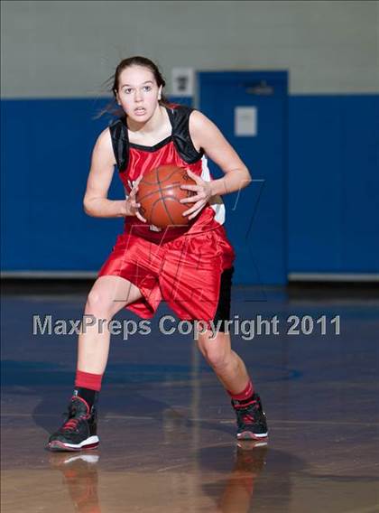 Thumbnail 2 in Lauralton Hall vs Pomperaug (SWC Semifinal) photogallery.