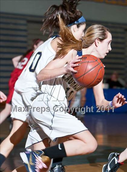Thumbnail 3 in Lauralton Hall vs Pomperaug (SWC Semifinal) photogallery.