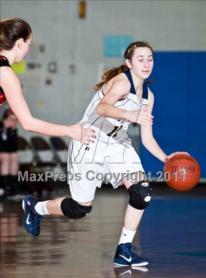 Thumbnail 2 in Lauralton Hall vs Pomperaug (SWC Semifinal) photogallery.