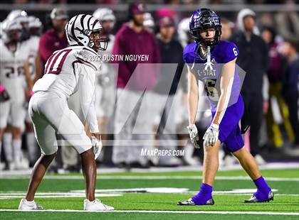 Thumbnail 3 in A&M Consolidated @ College Station photogallery.