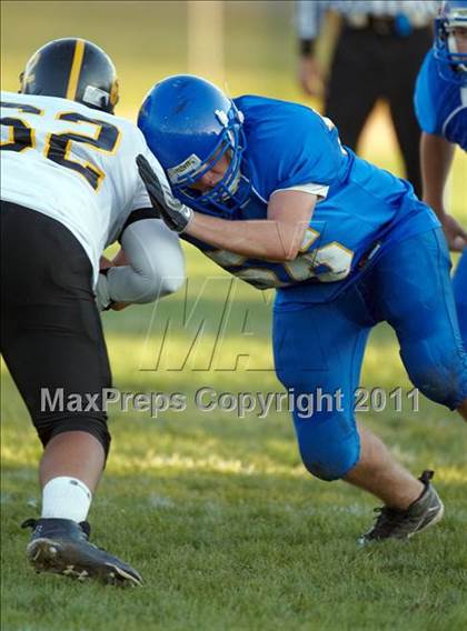 Thumbnail 3 in Rio Linda @ Del Campo photogallery.