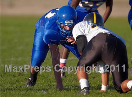 Thumbnail 2 in Rio Linda @ Del Campo photogallery.