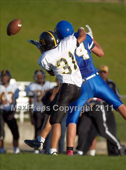 Thumbnail 2 in Rio Linda @ Del Campo photogallery.