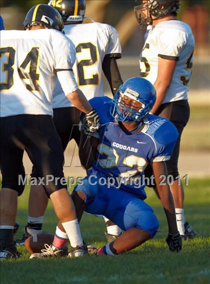Thumbnail 1 in Rio Linda @ Del Campo photogallery.
