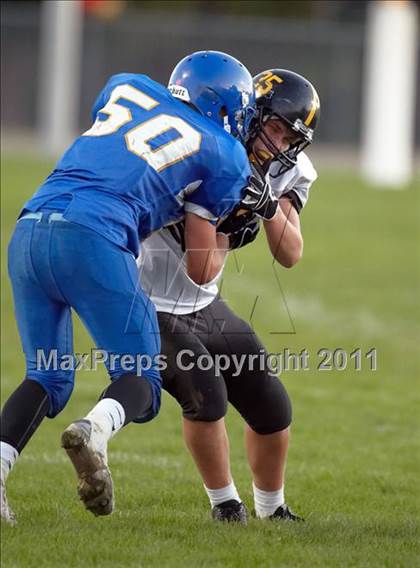 Thumbnail 3 in Rio Linda @ Del Campo photogallery.