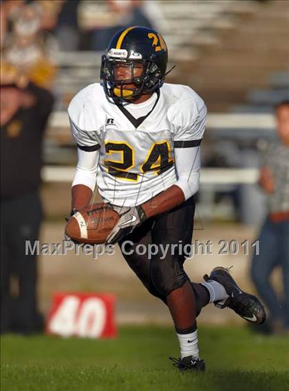 Thumbnail 3 in Rio Linda @ Del Campo photogallery.