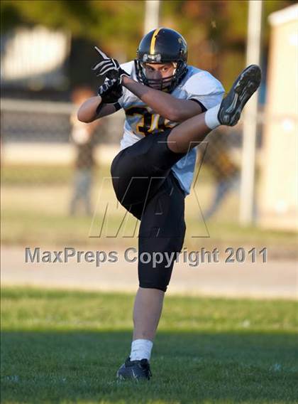 Thumbnail 2 in Rio Linda @ Del Campo photogallery.