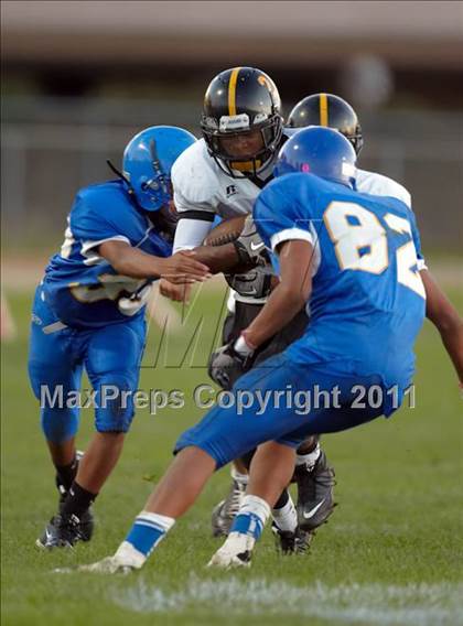 Thumbnail 3 in Rio Linda @ Del Campo photogallery.