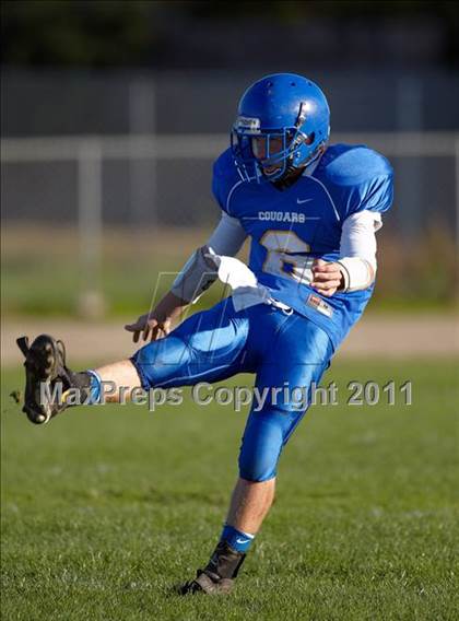 Thumbnail 2 in Rio Linda @ Del Campo photogallery.