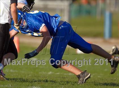 Thumbnail 3 in Rio Linda @ Del Campo photogallery.