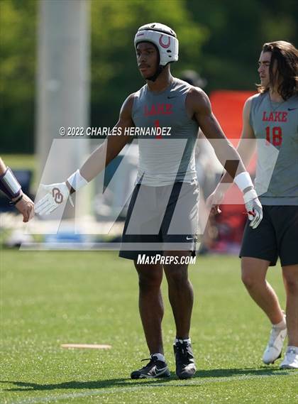 Thumbnail 3 in Lake Belton vs Lake Creek (Texas 7 on 7 State Qualifier) photogallery.