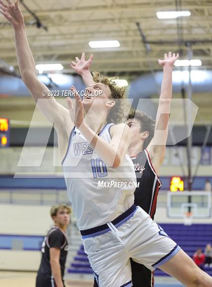 Thumbnail 1 in Cedar Valley @ Westlake photogallery.