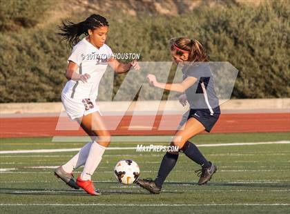 Thumbnail 3 in Claremont vs St. Lucy's (Claremont Tournament) photogallery.
