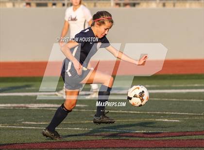 Thumbnail 1 in Claremont vs St. Lucy's (Claremont Tournament) photogallery.
