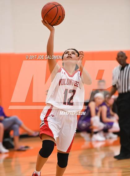 Thumbnail 1 in Boerne vs Lee [Robert E.] (SAISD Invitational) photogallery.