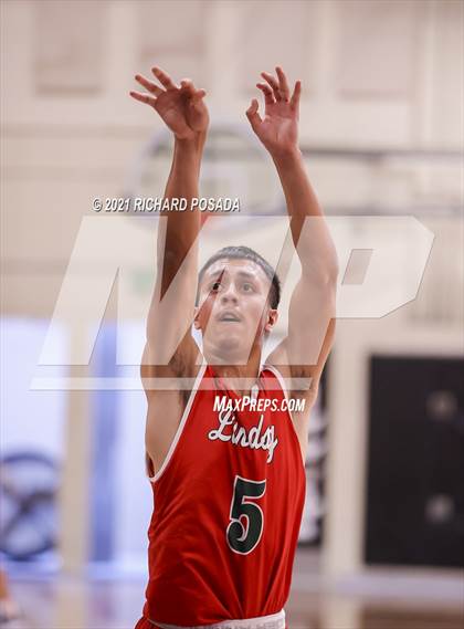 Thumbnail 3 in Lindsay @ Selma photogallery.