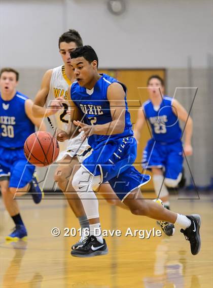 Thumbnail 2 in Wasatch vs. Dixie (Riverton Holiday Tournament) photogallery.