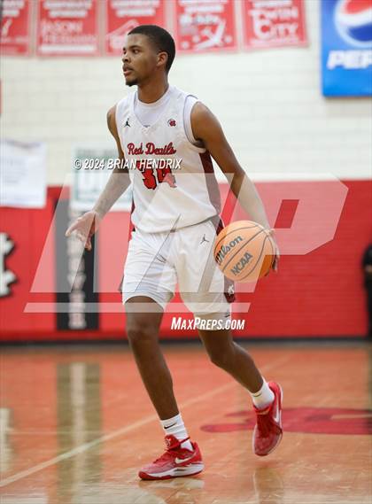 Thumbnail 2 in Randleman @ Newton-Conover (NCHSAA 2A Championship round 3) photogallery.