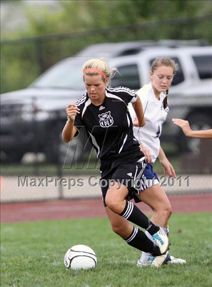 Thumbnail 3 in Linsly @ Parkersburg South photogallery.