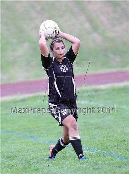 Thumbnail 2 in Linsly @ Parkersburg South photogallery.
