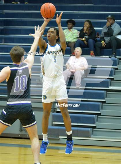 Thumbnail 1 in Dutchtown @ East Ascension photogallery.