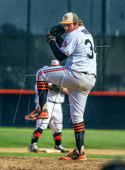 Thumbnail 3 in Huntington Beach vs. Los Alamitos photogallery.