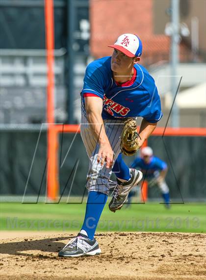 Thumbnail 2 in Huntington Beach vs. Los Alamitos photogallery.