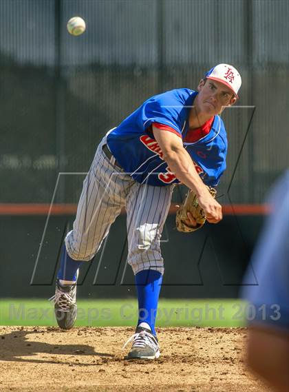 Thumbnail 2 in Huntington Beach vs. Los Alamitos photogallery.