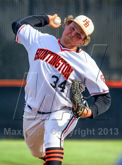 Thumbnail 1 in Huntington Beach vs. Los Alamitos photogallery.