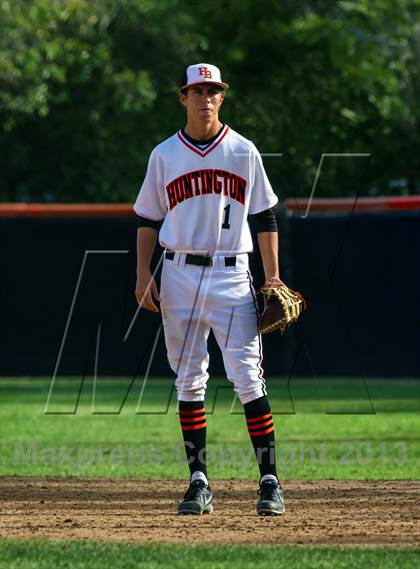 Thumbnail 2 in Huntington Beach vs. Los Alamitos photogallery.