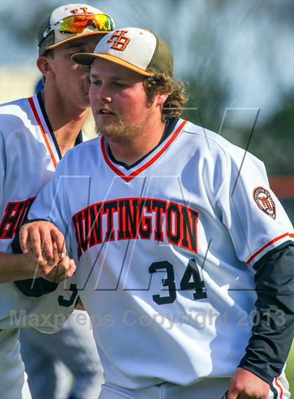 Thumbnail 3 in Huntington Beach vs. Los Alamitos photogallery.
