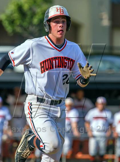 Thumbnail 3 in Huntington Beach vs. Los Alamitos photogallery.