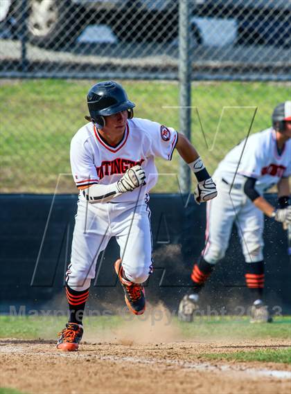 Thumbnail 1 in Huntington Beach vs. Los Alamitos photogallery.