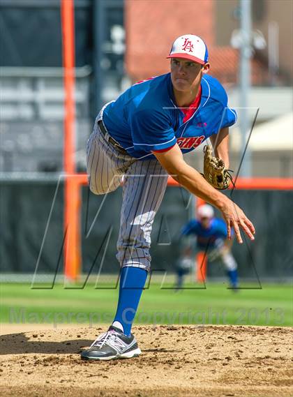Thumbnail 3 in Huntington Beach vs. Los Alamitos photogallery.