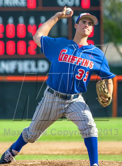 Thumbnail 3 in Huntington Beach vs. Los Alamitos photogallery.