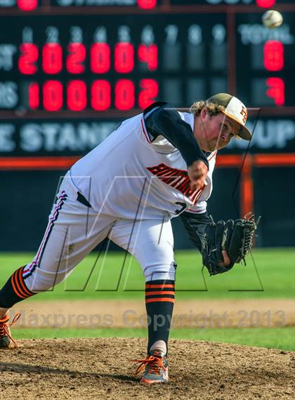Thumbnail 1 in Huntington Beach vs. Los Alamitos photogallery.
