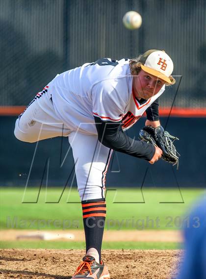 Thumbnail 3 in Huntington Beach vs. Los Alamitos photogallery.