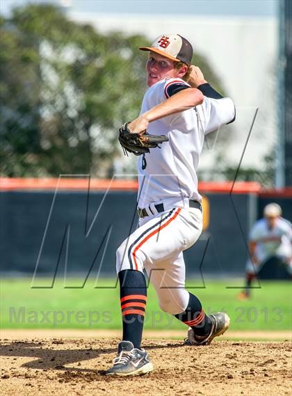 Thumbnail 3 in Huntington Beach vs. Los Alamitos photogallery.