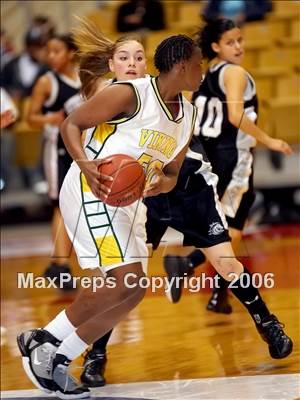 Thumbnail 2 in Stockdale vs West-Bakersfield (CS D1 Final) photogallery.
